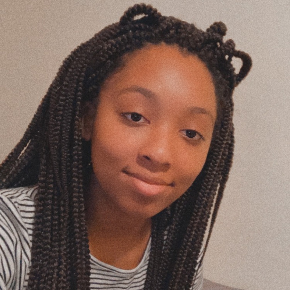 Meet your Posher, Zakiya